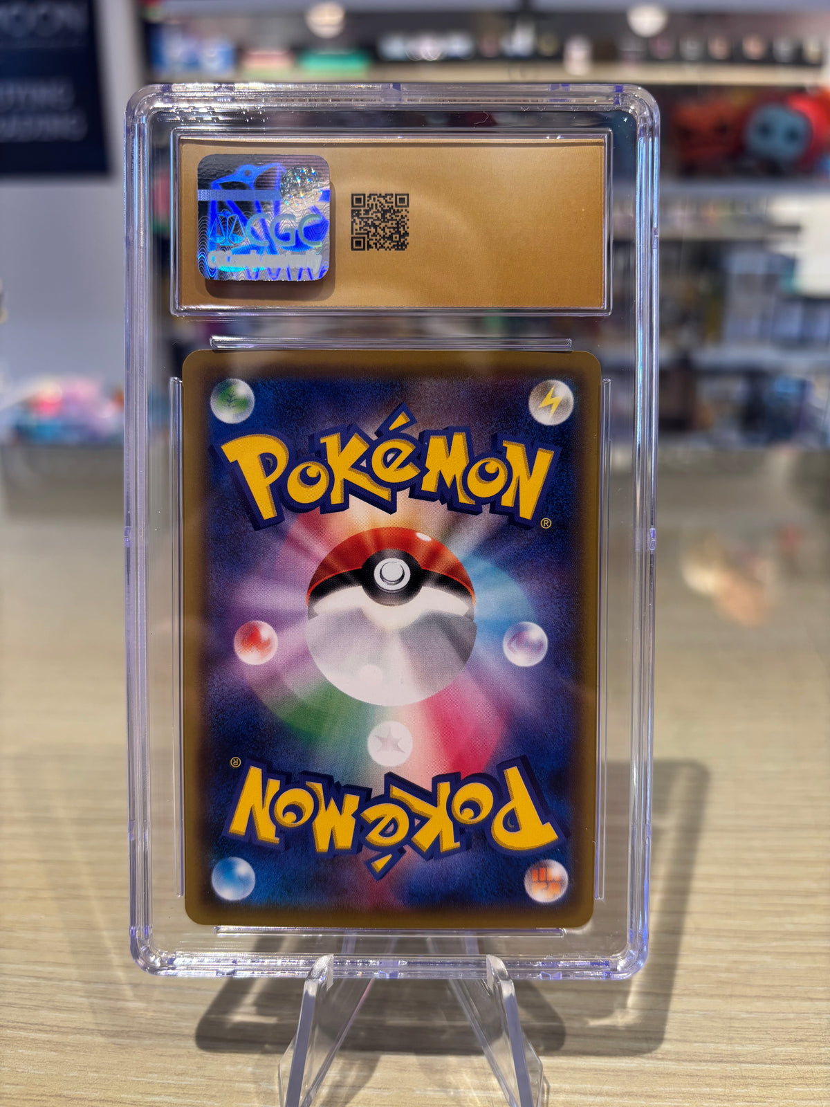 CGC 10 - Pikachu 1st Edition - 033/087 - 20th Anniversary