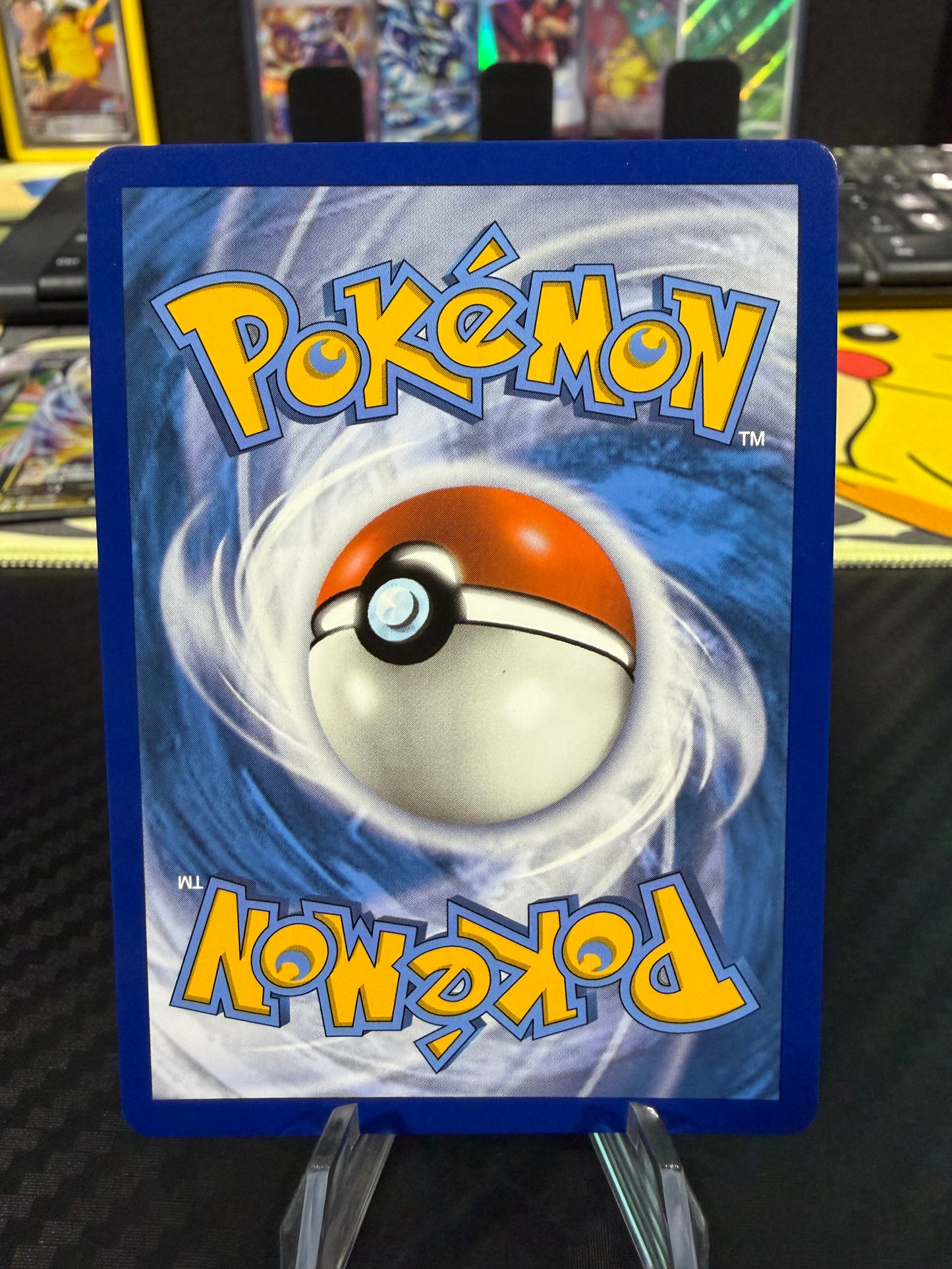 Vaporeon Vmax - 030/203 - Evolving Skies