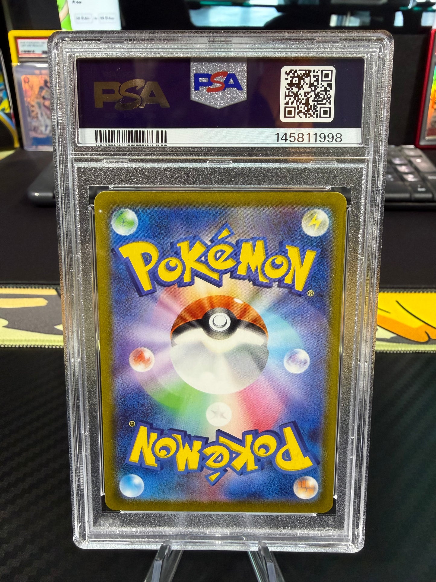 PSA 10 - Magikarp - Art Rare - 080/073 - Japanese Triple Beat