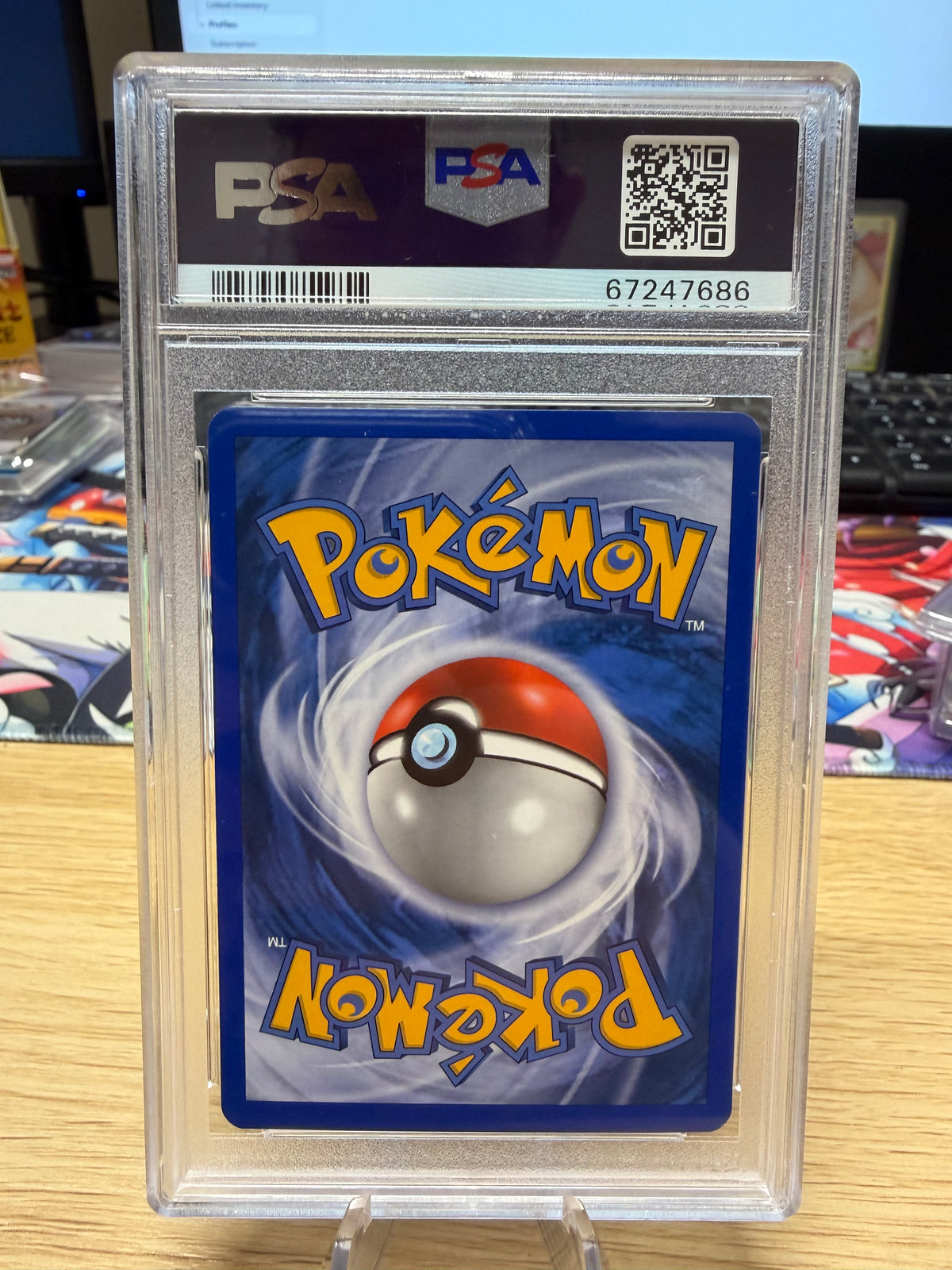 PSA 8 - Nincada - 67/97 - EX Dragon
