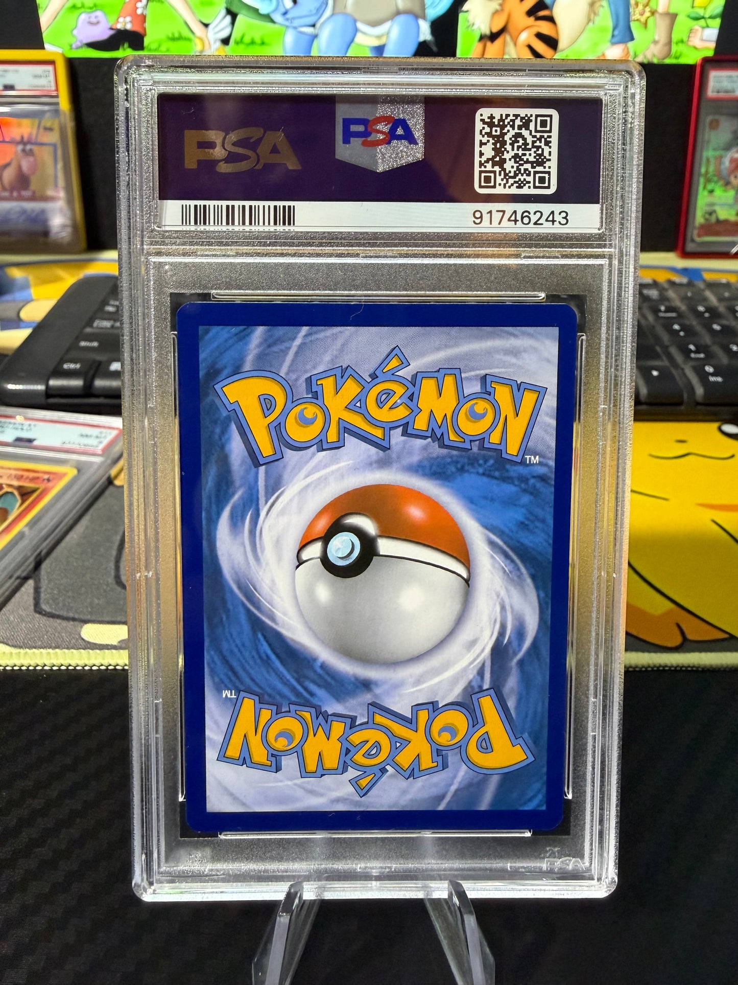 PSA 9 - Charizard Rev Holo - 11/108 - XY Evolutions