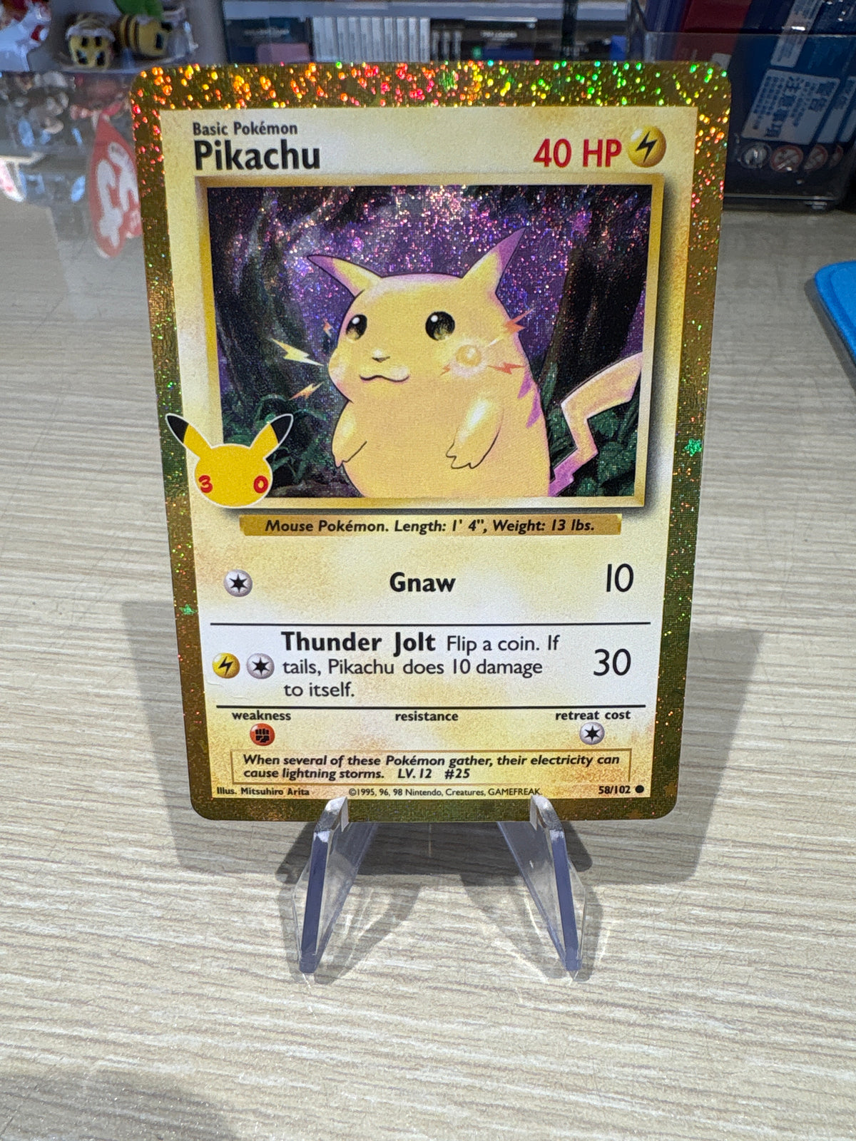 Pikachu - 58/102 - 30th Anniversary