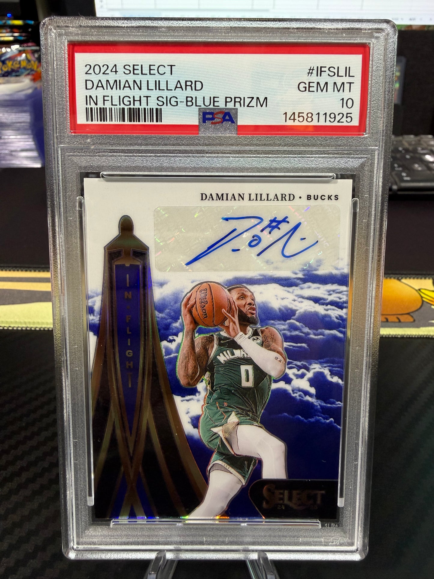 PSA 10 - Damian Lillard /49 - 2024 Select In Flight - Signature Blue Prizm