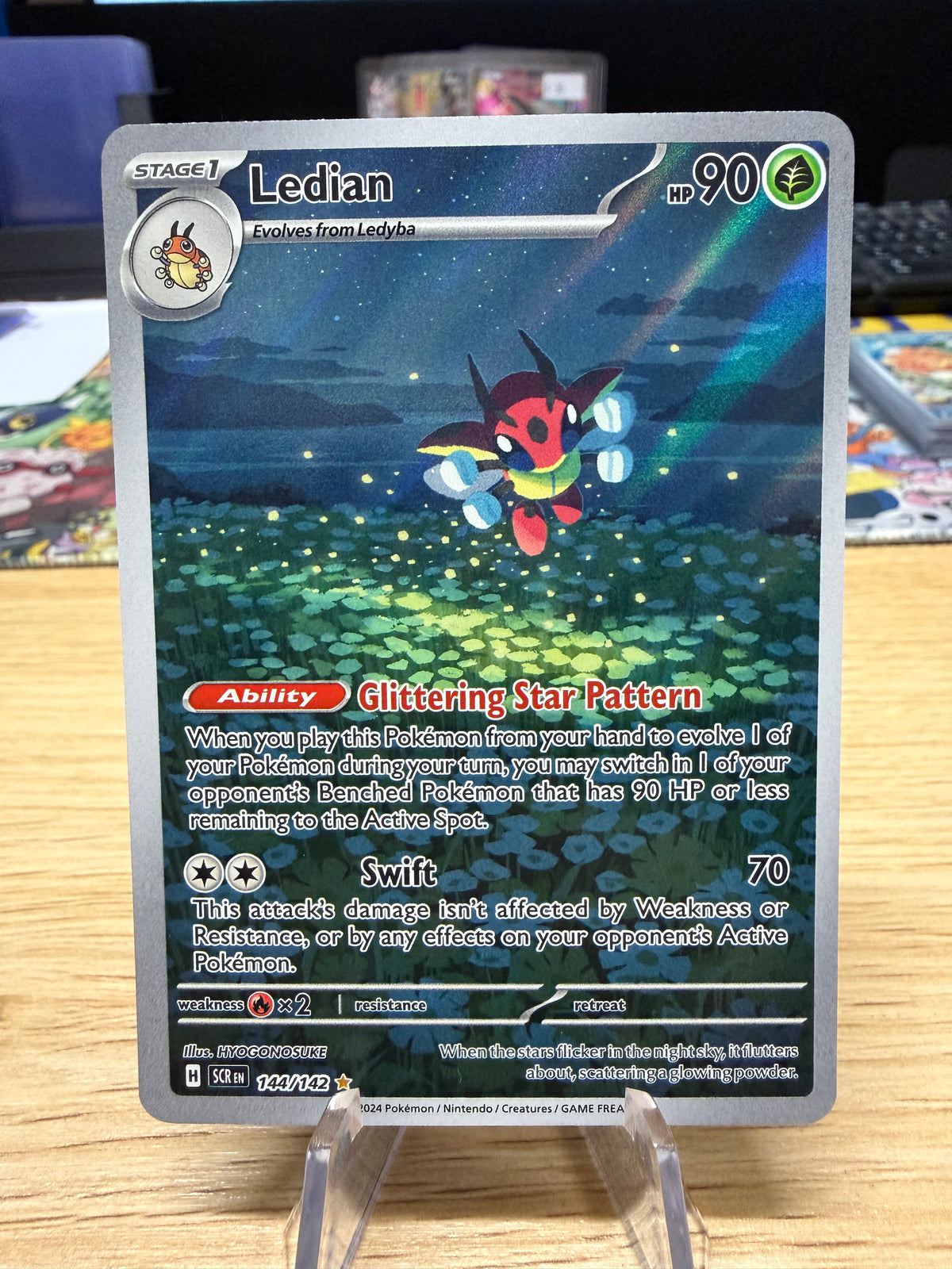 Ledian - 144/142 - Stellar Crown