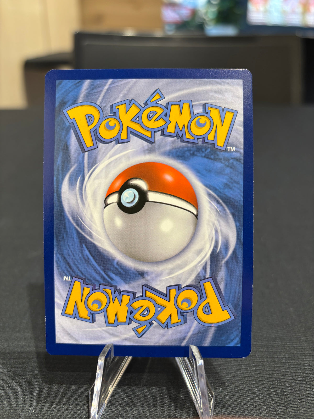 MCharizard EX - 12/83 - XY Generations Radiant Collection