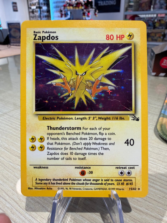 Zapdos Holo - 15/62 - Fossil