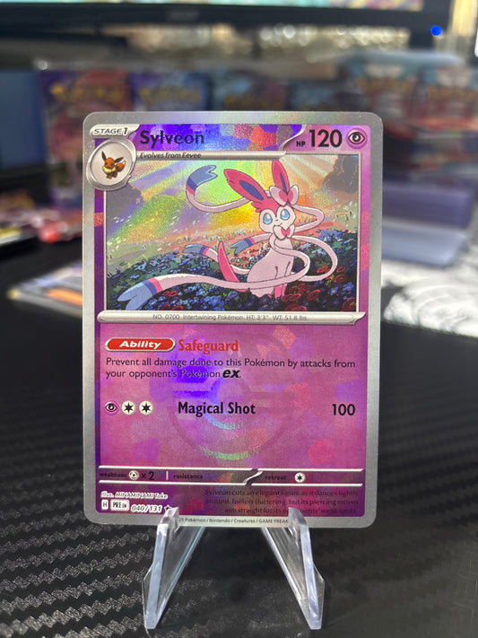 Sylveon [Masterball] #40 - Prismatic Evolutions