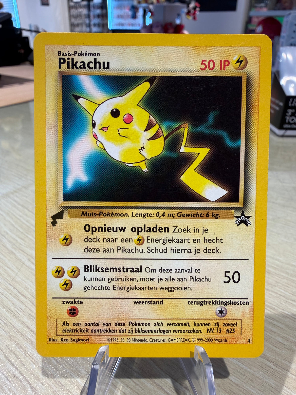 Dutch Pikachu - World Collection Gold Tail Stamped Promo