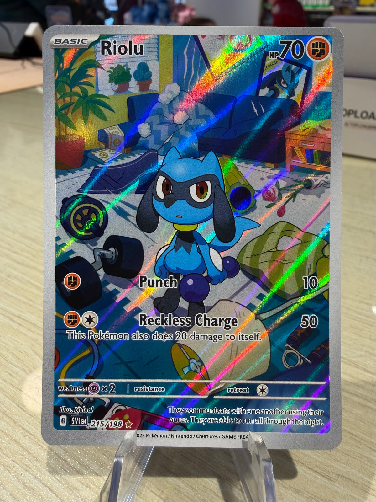 Riolu - 215/198 - Scarlet & Violet Base