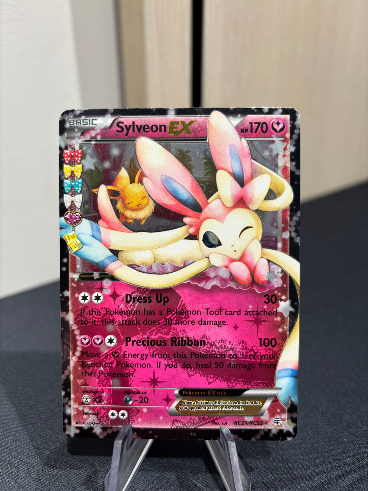 Sylveon EX - RC21/RC32 - Generations Radiant Collection