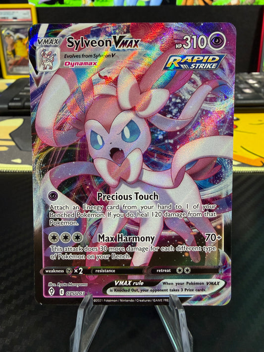 Sylveon Vmax - 075/203 - Evolving Skies
