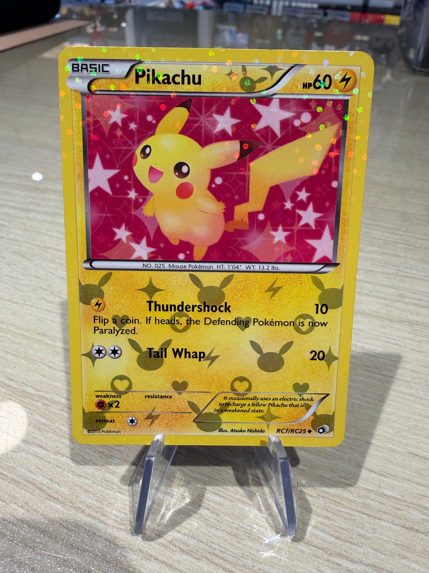 Pikachu - RC7/RC25 - Radiant Collection