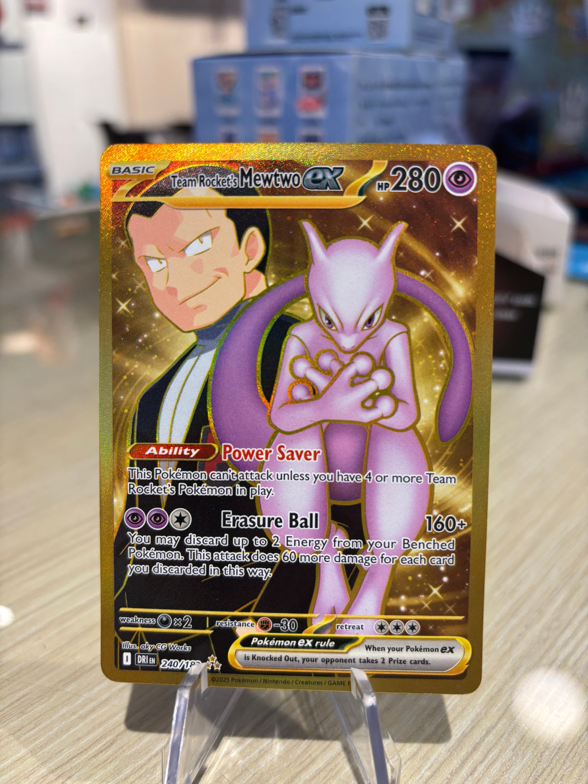 Team Rocket’s Mewtwo - 240/182 - Destined Rivals