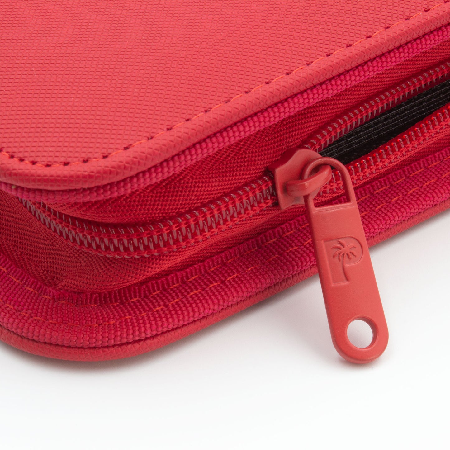 Palms Off Gaming Collector Series 12 Pocket Zip Binder - 480 Slots - RED