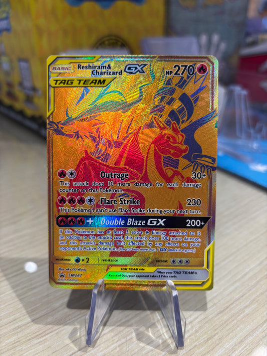 Reshiram & Charizard GX - SM247 - Sun & Moon Promo